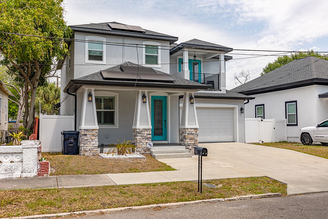 Property p6 image 16